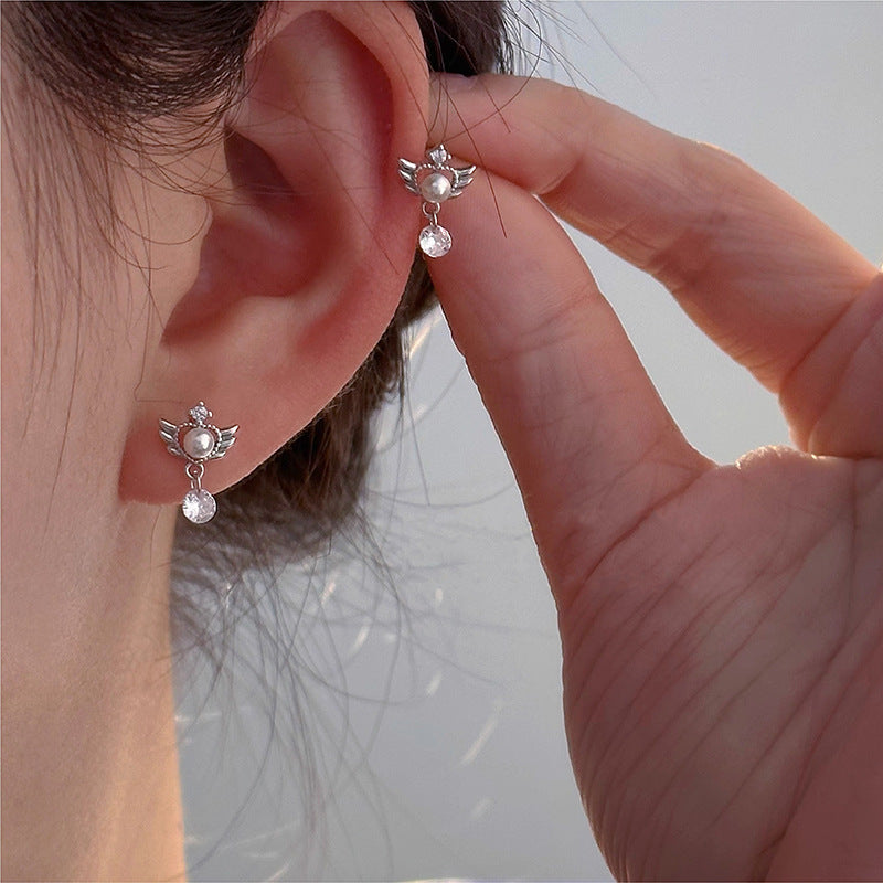 Affordable Luxury Angel Heart Earrings For Women